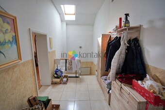 Prodej byty 3+1, 192 m2 - Znojmo, ev.č. 00421 - 8