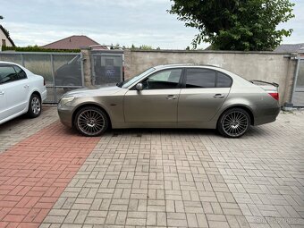 Prodám bmw 530i manual 170kw - 8