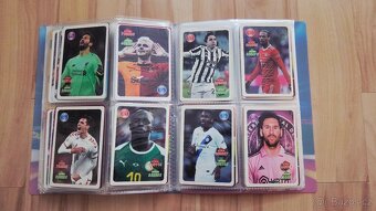 Album fotbalových kartiček - 8