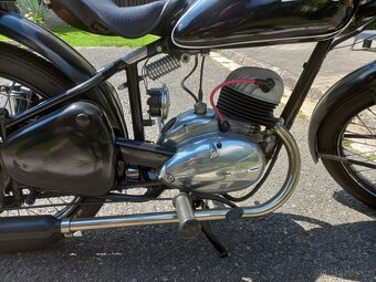 ČZ 150 C, rok výroby 1951, krásná, plně funkční - 8
