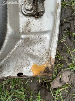 Mercedes benz W208. - 8