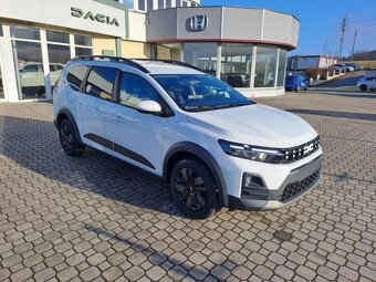 Dacia Jogger, Expression TCe 110 FACELIFT 1 - 8