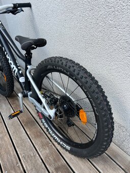 Woom Off 4 (20”) dětské horské kolo - 8