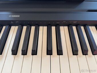 Digitální piano Yamaha P-45 - 8