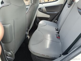 Prodám Citroën C1 1.0 50kw r.v. 2009 5 dveř. - 8