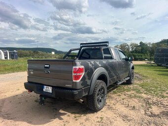 Ford F150 Raptor 5.0 V8 - 8