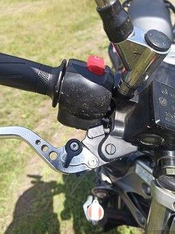 Yamaha FZ6N - 8