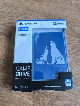 God of War Dualsense a HDD 2TB - 8