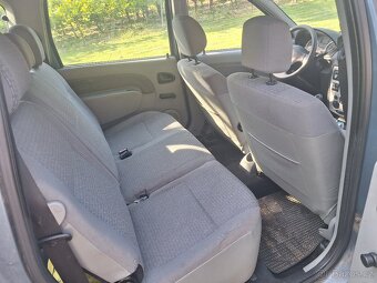 Dacia Logan 1.6 MPI 64 kW 7 míst - 8