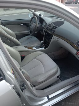 Mercedes w211 E320 2005rok - 8