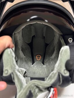 Helma Schuberth C4 Pro carbon L/59 - 8