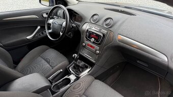 Ford Mondeo mk4 2.0i 107kw, titanium, liftback, tažné - 8