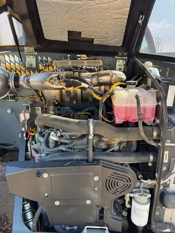 Liebherr T36-7S teleskopický čelní nakladač - manipulator - 8