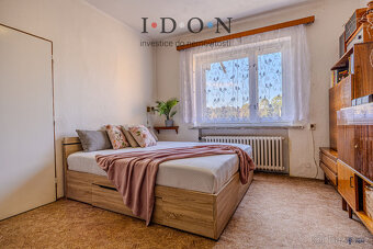 Prodej dvougeneračního RD, FM Staré Město, 2x 3+1, 2x garáž - 8
