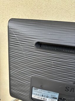 Samsung monitor 14” s HDMI - 8