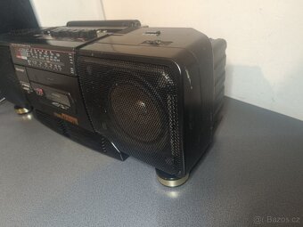 BOOMBOX SHARP 3× - 8