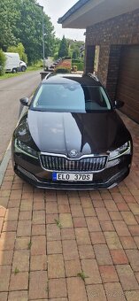 Skoda superb iv phev 160kw - 8