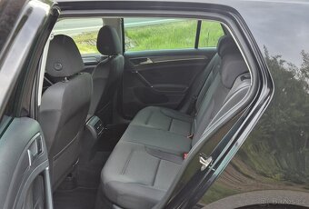 Volkswagen Golf VII e-Golf 1.majitel servisní kniha - 8