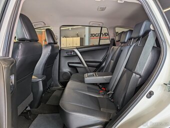 Toyota Rav4 2.0D-4D EXECUTIVE, 360° KAMERA, LANE ASIST - 8