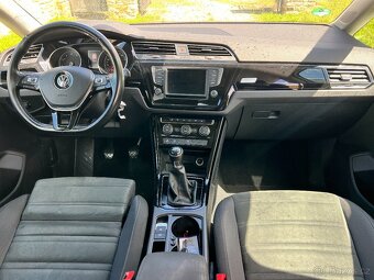 ► VW TOURAN 1.4 TSI 110KW FULL LED-NAVI-ACC-KAMERA - 7MÍST - 8