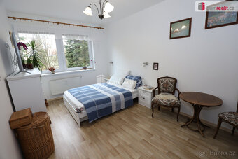 Krásný slunný byt 2+1/B/S v prvním patře cihlové novostavby  - 8