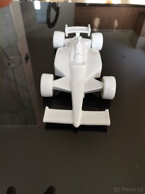 Porcelánová auta, formule, člun - 8