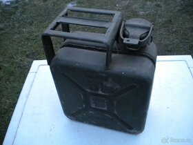 truhlář+železné věci 3 - 8