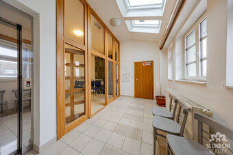 Prodej komerčního domu, Uherské Hradiště - Zelný trh - 8