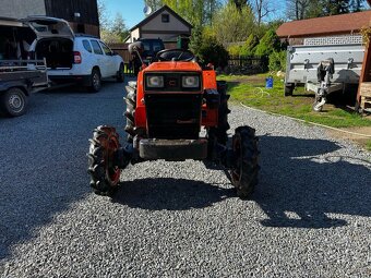 Malotraktor Hinomoto C174 4x4 - 8