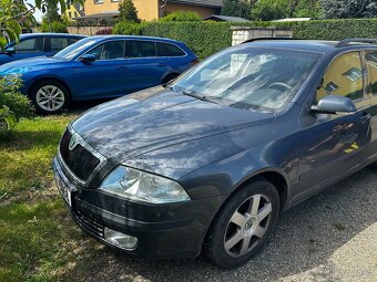 Škoda oktavia 2 1.6 fsi 85kw 2008 - 8