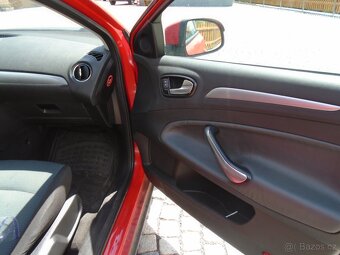 ford mondeo 1,8tdci díly - 8