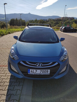 prodám Hyundai I 30 combi 1.6 benzín - 8