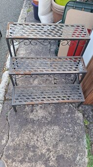 Kovovy stojan na Kvetiny - 8