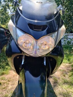 Suzuki Burgman 400 - 8