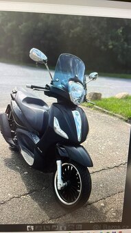 Piaggio Beverly 300 Police - 8