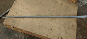 Nověnachromovaná lišta lapače Tatra 603-2/3 - 8