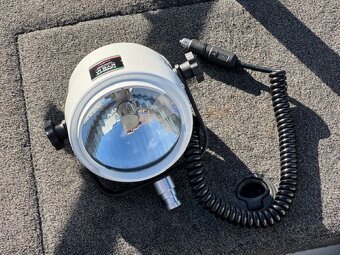 Použitá rybářská loď RiverFox 470 + motor + vlek - 8