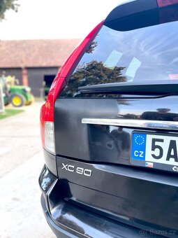 Volvo XC90 2,4D - 8