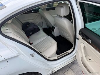 Volkswagen Passat 2.0 TDi sedan - 8
