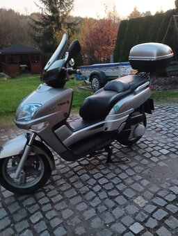 Versity 300 - 8