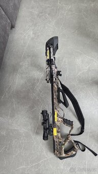 Kuše Guillotine X - 8