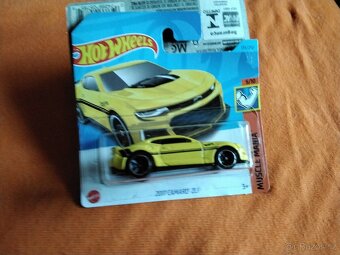 Hot Wheels 2 - 8