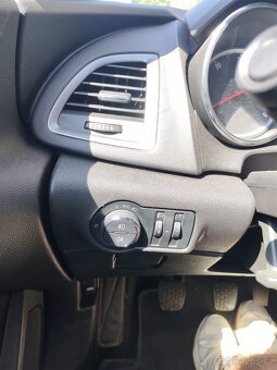 Opel astra J 1.7 cdti - 8