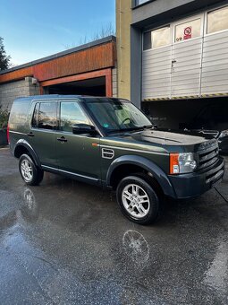 2× Discovery 3 2.7 TDV6 - 8