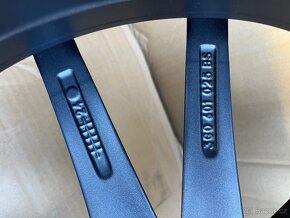 VW PASSAT alu kola 19" PRETORIA, nové, originál VW - 8