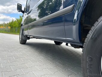 Ford Transit L2H2 5míst - 8