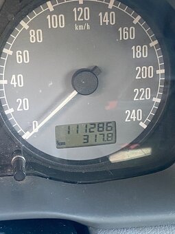 Octavia 1 1.6 74kw GLX-i - 8