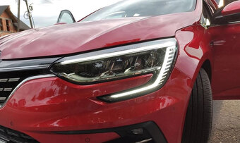 Renault Megane Grandtour ENERGY TCe 140 EDC BUSINESS - 8