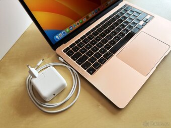 Apple Macbook Air 13", M1 8-core 16GB/256GB Gold - 8