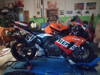 Honda CBR1000RR - 8